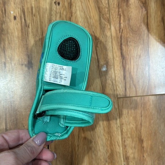 Baby bath tub toy holder and tap cover to protect from bumps - Picture 2 of 6